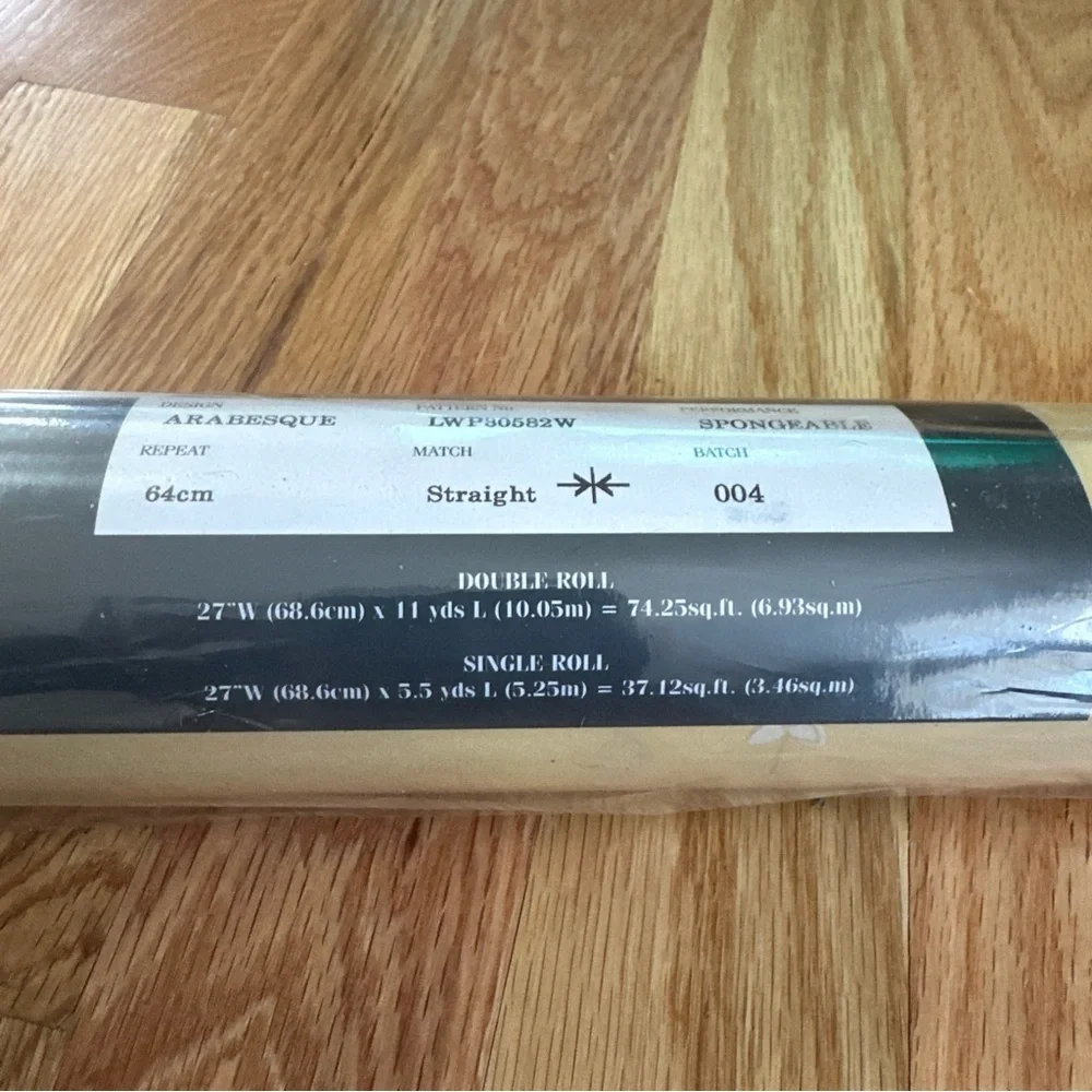 Brand New Ralph Lauren Home Floral Wallpaper Roll Beige Cream Wallcovering